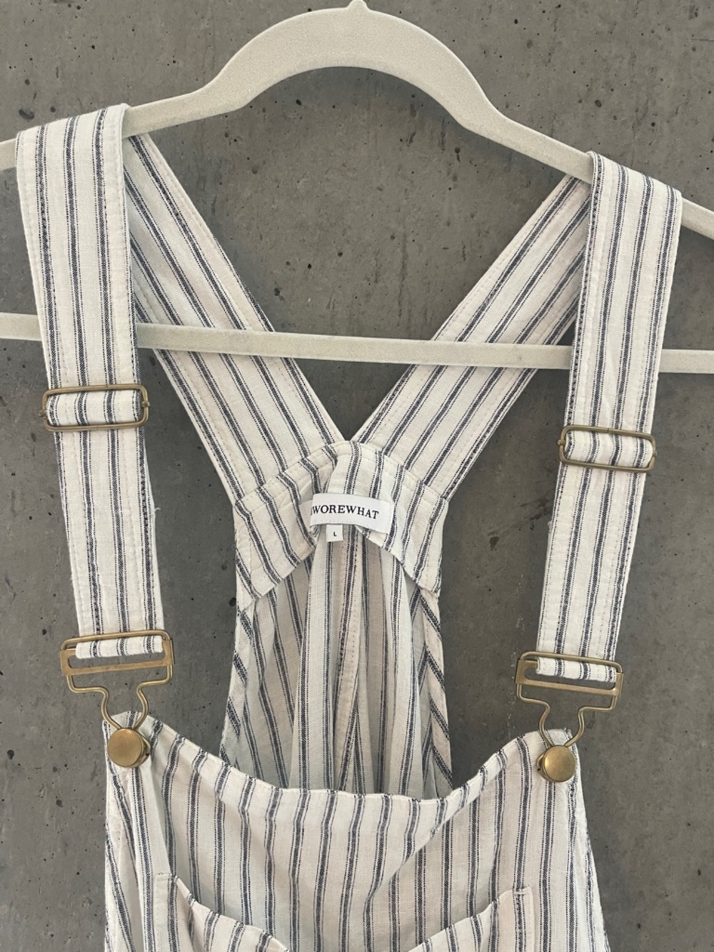 WEWOREWHAT Striped Linen Blend Playsuit In White Size L - Picture 3 of 7
